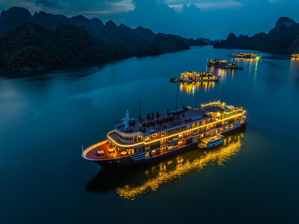 Aqua of The Sea Cruise
