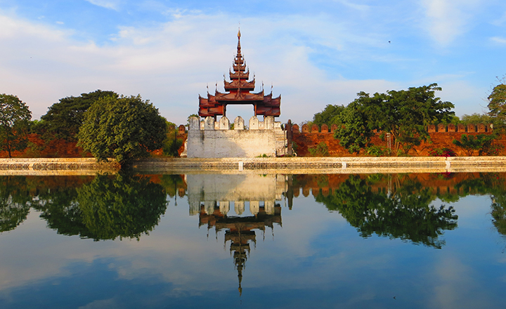 Mandalay City Tour – Discover the Heart of Myanmar’s Cultural Capital