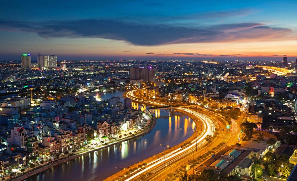 DAY TOUR:VIETNAME: Discover the Wonders of Southern Vietnam on a Full-Day Mekong Delta Tour!
