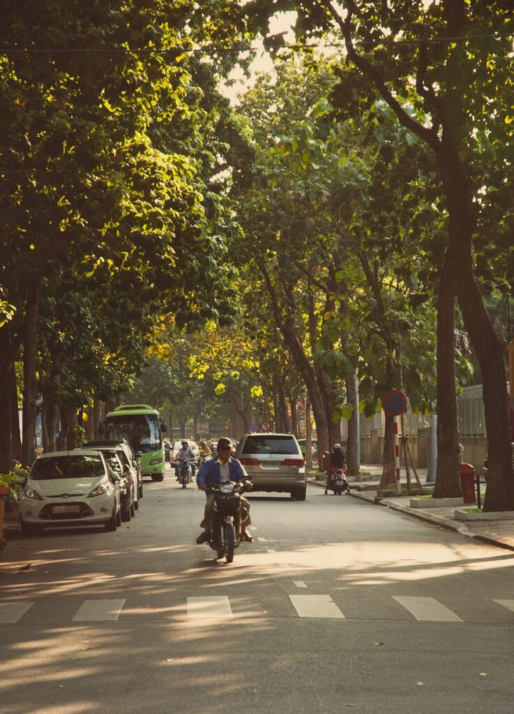 Street Food on Scooter Tour in Ho Chi Minh City – A Culinary Adventure on Wheels