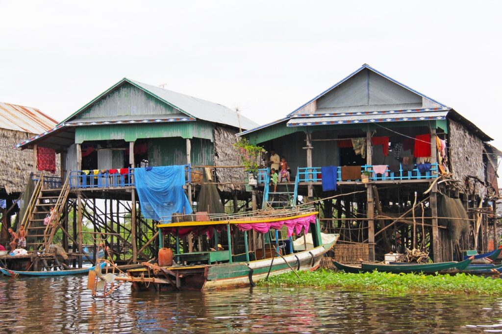 “Serene Waters: Kampong Phluk Floating Village Sunset Tour”