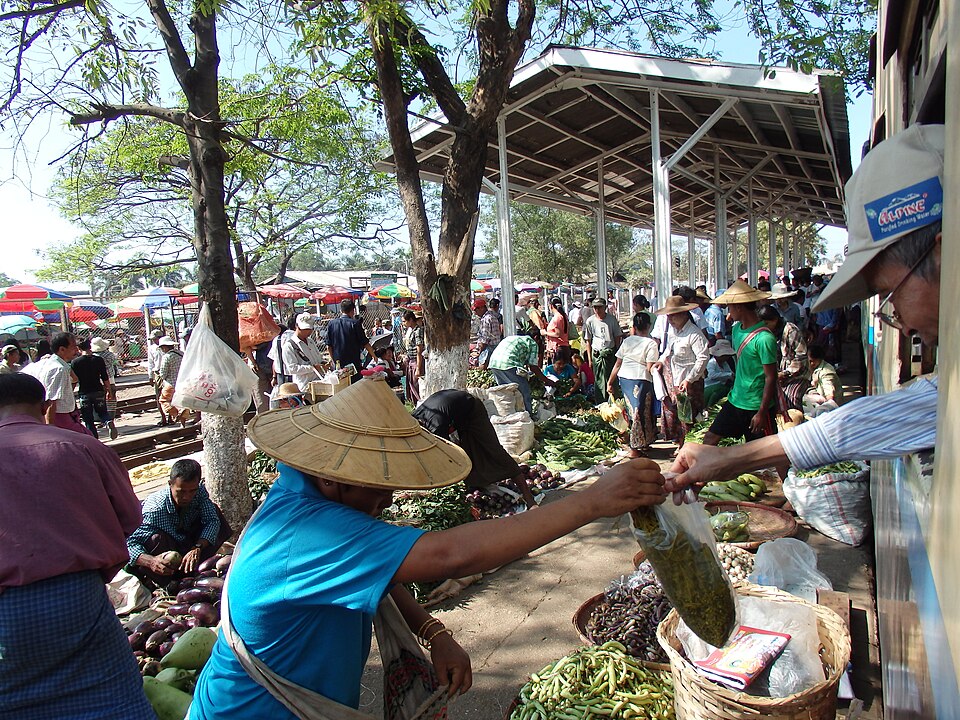 Insein Day Tour: “A Glimpse into the Heart of Yangon’s Local Life”