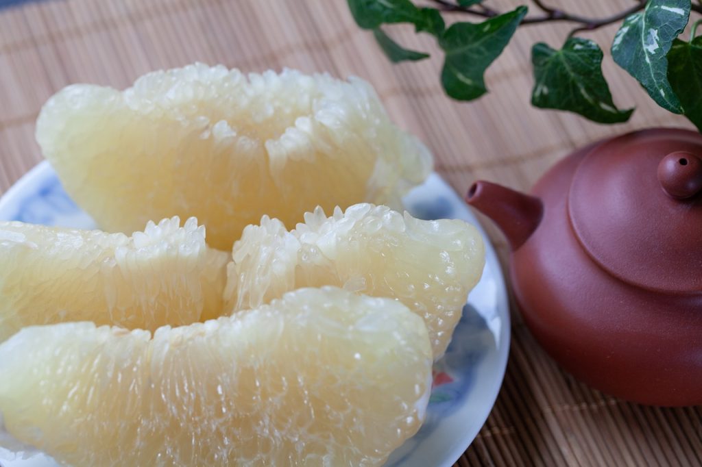 Discover Authentic Myanmar Through Local Markets & Fresh Pomelo
