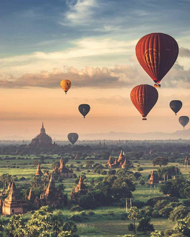Bagan by Hot-Air Balloon